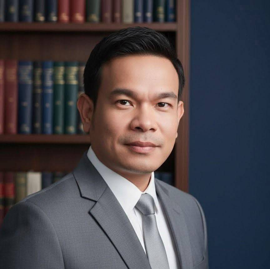 ผศ.ดร.อาชารินทร์ แป้นสุข